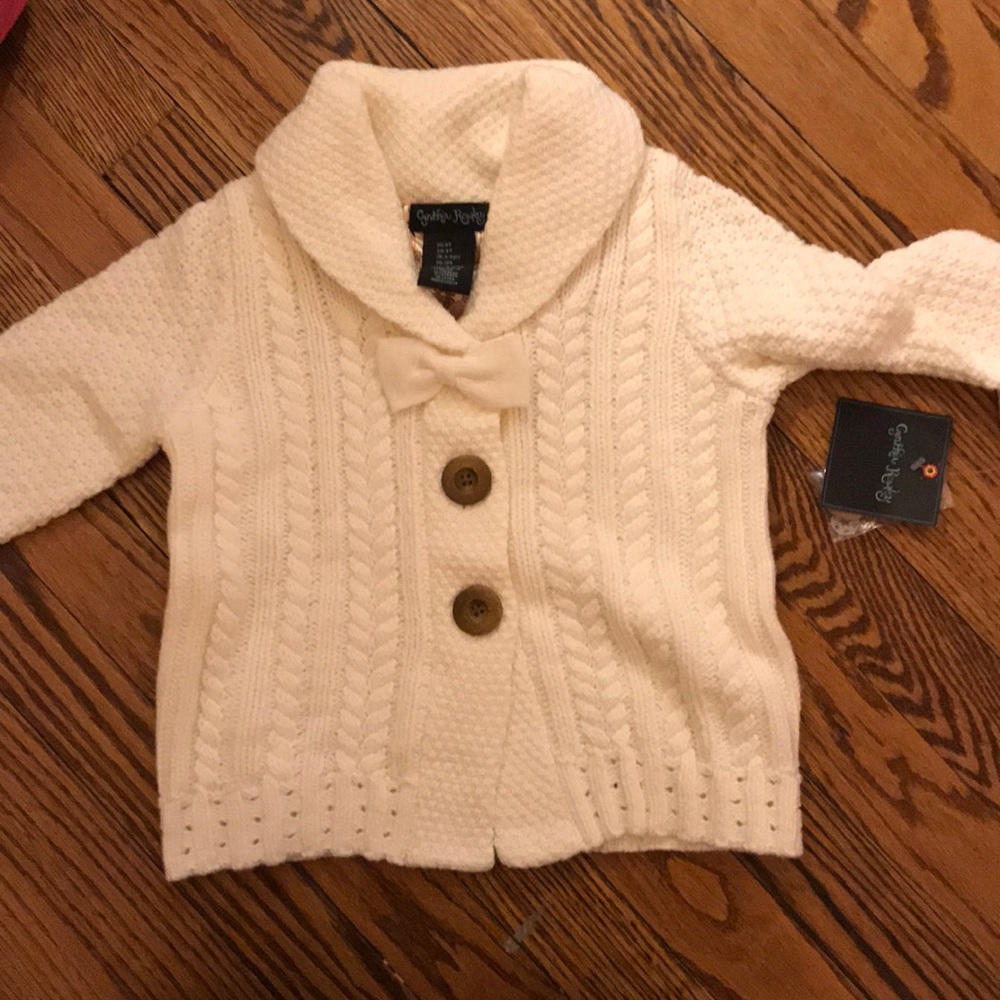 Cynthia Rowley cream cable sweater